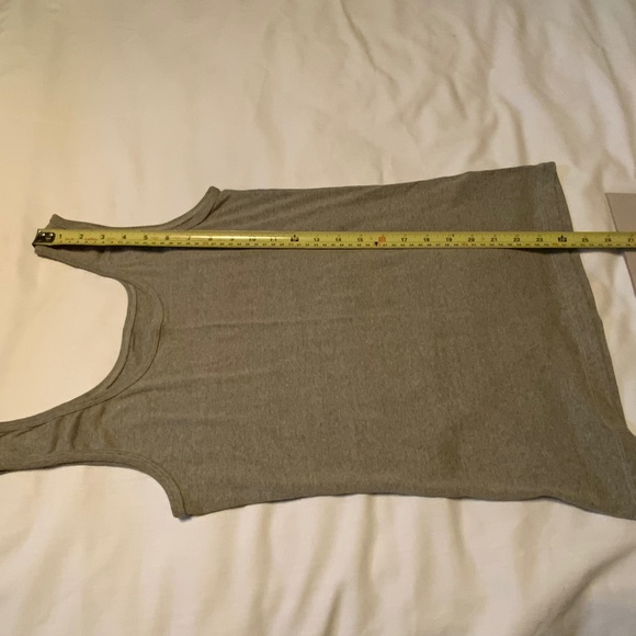 mySTYLE Stretchy Green Tank Top (L) - Picture 6 of 6